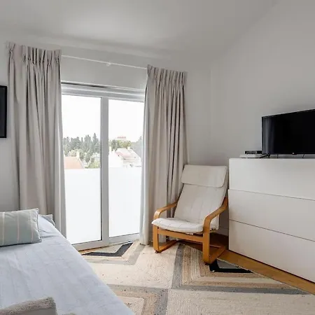 Enchanting Tailor Made Duplex *