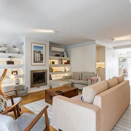 Enchanting Tailor Made Duplex Лиссабон